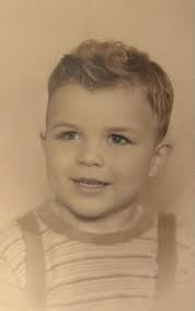 This little cutie is Tom William Selleck, born January 29, 1945. Tom was  born in Detroit, Michigan to Martha and Robert Dean Selleck, who was an  executive and real estate investor. He