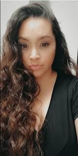 Jessica Lingle's Instagram, Twitter & Facebook