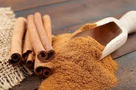 Kayu manis juga memiliki manfaat untuk membantu memperhalus kulit, dalam artian lain bisa mengatasi kulit keriput seperti halnya terjadi pada dahi, sikut, tumit, dan lainnya. 6 Kelebihan Kulit Kayu Manis Dan Kesan Sampingannya Untuk Kesihatan Theasianparent Malaysia