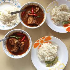 Jadi versi tanak ni mudah sebab guna rice cooker je. 5 Restoran Nasi Dagang Terengganu Asli Sedap Di Terengganu Patut Anda Makan Saji My