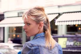 When i ask professionals what my hair color is half of them say light brown and the other half says dark blonde. Brown Blonde Hair 30 Chic Styles For 2021 All Things Hair Us