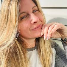 Danielle Latham (@danielleandvan) • Instagram photos and videos