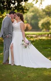 Maybe you would like to learn more about one of these? Lassiges Plus Size Hochzeitskleid Mit Schlitz Stella York Wedding Dresses