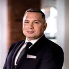 Reviews of Mark Lupton at Beyond Corporate Law