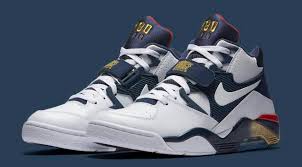 While on the world's stage at the 1992 games in barcelona, charles barkley helped lead the usa basketball's dream team to gold in the red, white and blue colorway of the nike air force 180. Charles Barkley Sole Collector