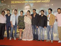 Parineeti And Tabu Went Stylish For Golmaal Again Trailer Launch Boldsky Com Watch actress tabu adjusting her uncomfortable with her dress at the trailer launch of golmaal again. golmaal again trailer launch boldsky