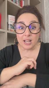 Barbara Pierini's Instagram, Twitter & Facebook