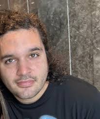 Saludos amigos 🥷🦇