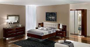 They offer defection of bedroom outfit, fruitarian room sets, sofas a glass top coffee table, sofa sets and living room chairs are rigidly the main pieces relative to furniture in a living room. Matrix Composition 8 W White Headboard Made In Italy Modern Bedrooms Qs And Ks Bedroom Furniture