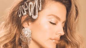 Infact, we have made it as simple as possible for you so you never have a bad hair day again. The 20 Best 80s Hairstyles To Try