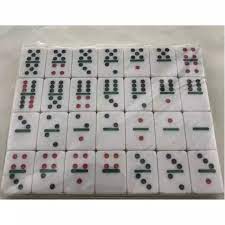 Ada banyak macam batu alam yang dapat kita gunakan sebagai komposisi pembangunan rumah ataupun hanya. Jual Batu Domino Kartu Domino Domino Mahjong Batu Gaplek Jakarta Timur Batoo Tokopedia