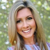 Jen Buchanan's Instagram, Twitter & Facebook