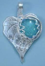 Memorial Jewelry Handcrafted To Your Wishes Memorial Jewelry Pet Memorial Jewelry Ashes Jewelry