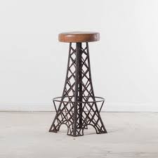 Tabouret select est la référence francophone pour tous les amoureux de meubles donnez une touche chic et vintage avec les tabourets de bar industriels. Tabouret De Bar Industriel Cuir Interieur Creatif