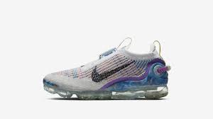 Featuring blue and grey colorways for men… Nike Air Vapormax 2020 Flyknit Nike News