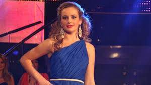 La opecidad de udyr en jungla con el nuevo devorador temporada 5. Cristina Petrisor Este CastigÄtoarea Miss Fata De La Å£arÄ