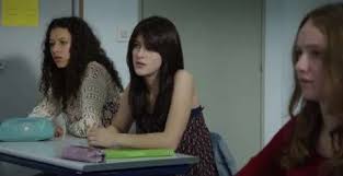 Sarah, jade et louise se retrouvent pour une dernière année au collège. A 14 Ans Film Trailer Kritik