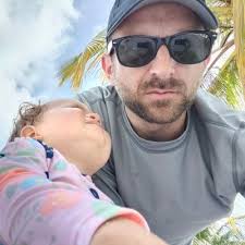 Kevin P. Marra (@kevinpmarra)