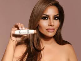 Lead Star of "Bazodee" Natalie Perera Opens Up About Love & Carribbean  Culture