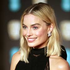 Margot Robbie at The 2018 BAFTA Awards!