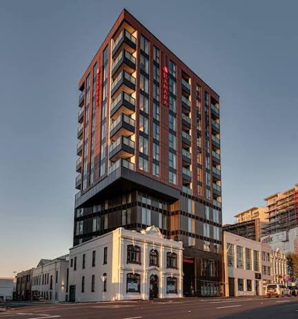 Ramada by Wyndham Victoria Street West