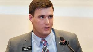 Idaho Senate passes school bathroom bill