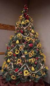 Now This Is A Tree That I Like All Sunflowers And Beaded Fruit I Am Especially Fond Christmas Tree Decorations Christmas Tree Ornaments Christmas Tree Themes