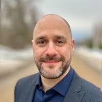 Brian Shuter's Instagram, Twitter & Facebook