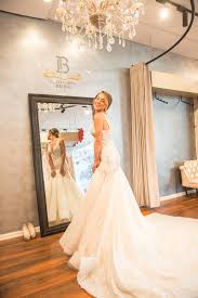 Choosing from the many options for wedding bouquets is so much more than picking your favorite flowers. Bridal Bouquets Bride S Diary Couture Wedding Dresses In Maribyrnong