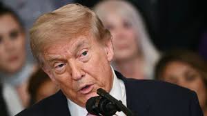 Enough blame to go around': Republicans, Democrats point fingers after near  shutdown