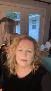 Hi there this is Traci Bray I'm a medium in Kansas City and also do psychic  readings. I read by phone or in person. My website is my name  https://tracibray.com.￼ through this