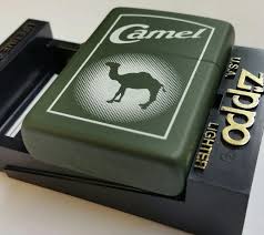 3000 x 4000 jpeg 2211 кб. Camel Zippo Lighter Z211 Camel Haloed Beast 1996 Rare Green Case Jack Rabbit S Vintage