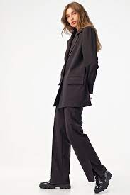 Черный классический женский пиджак