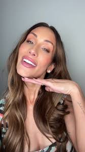 Leah Van Dale (@leah_van_dale)