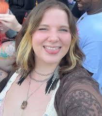 Looking for pet-friendly roommates/living situation by dec/jan