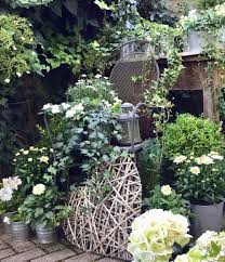 1 905 Mentions J Aime 26 Commentaires Sweet Home No 19 Sweet Home No 19 Sur Instagram Romantic Garden Romanticgarden Shabbygard En 2020 Jardins