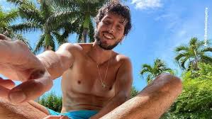 You will get 3 free months if you haven't already used an apple music free trial. The Fun Challenge Of Sebastian Yatra And Lele Pons In Which They Almost Kiss World Today News