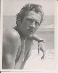 JOHN DREW BARRYMORE ENGAGEMENT GIFT TO IRISH MCCALLA, DIAMOND & PEARL  JEWELRY