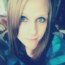 Mindy Beatty's Instagram, Twitter & Facebook