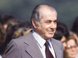 Quanto o PDT pagou na estátua de bronze de Brizola em tamanho real