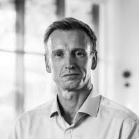 300+ "Widdows" profiles