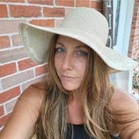 Shelly Coulter's Instagram, Twitter & Facebook