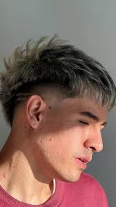 ⚡️ MECHAS ⚡️, HOY SALIMOS CON ESTE FRENCH CROP CON MECHAS EN BLANCO 🔥🤍,  DÉJAME ABAJO EN LOS COMENTARIOS QUE TE PARECIÓ ESTE CAMBIO 👇🏼👇🏼 .. Y  VOS ? QUE ESTÁS ESPERANDO PARA VENIR POR TU COLOR 🎨, ...