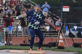On friday, ryan crouser broke the world record in shot put, heaving his sphere 76 feet and 8¼ inches (23.37 meters) into the record books. Usatf Throws Festival More Big Bombs By Ryan Crouser Track Field News