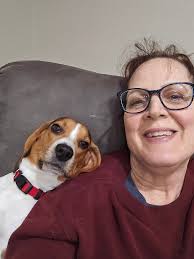 Good morning! Can I help you girls?! 🤣🤣 Adrian Pearl ♥️