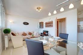 1 zimmer wohnung münchen provisionsfrei. Provisionsfrei Sehr Schones Mobliertes 1 Zi Appartement Mit Balkon Und Garage In Munc In Munchen Auf Kleinanzeigen De