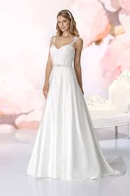 Of new, sample and used wedding dresses and bridal party gowns. Elie By Elie Saab Brautmoden Brautkleider Hochzeitskleider Abendkleider Balayi