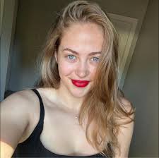 Which hike is better for an overnight trip?