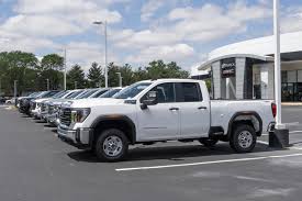 4 Tips For Buying A Used Truck From A Dealership – Auto Kings Blog