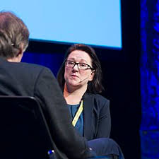 Norska journalisten och författaren marte michelet har bland annat startat den feministiska tidskriften fett. Marte Michelet Wikipedia